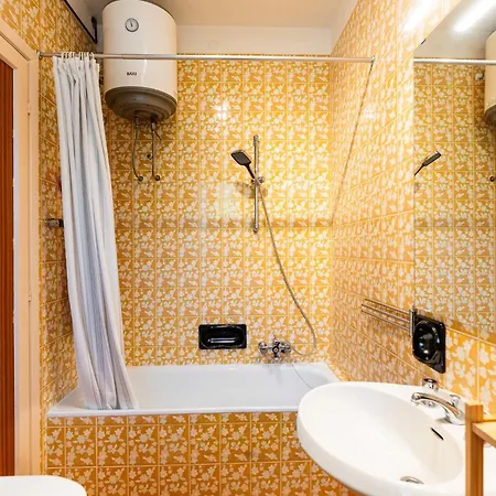 In The Garden By Interhome * سانتو ستيفانو أل ماري