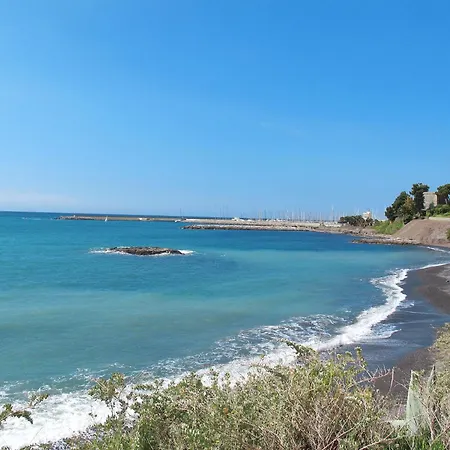 In The Garden By Interhome