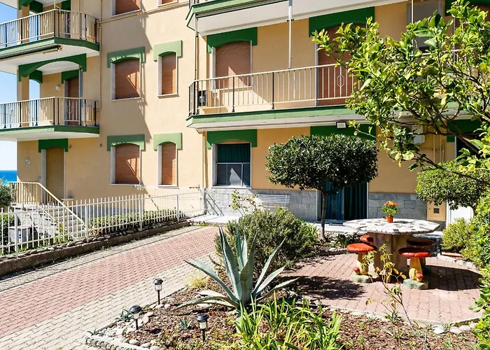 Apartmán In The Garden By Interhome Santo Stefano al Mare